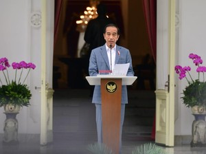 Jokowi Pastikan Vaksinasi Tetap Lanjut di Bulan Puasa