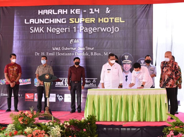 smkn 1 pagerwojo tulungagung