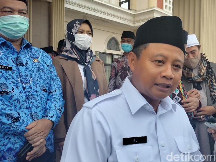 Wakil Gubernur Jabar Uu Ruzhanul Ulum