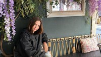 Dilansir dari detikTravel, itu dilakukan sebagai misi untuk perlindungan hewan. Namun sayangnya, aksinya tersebut dikritik oleh masyarakat Indonesia. Foto: Instagram @kafelnikova_a