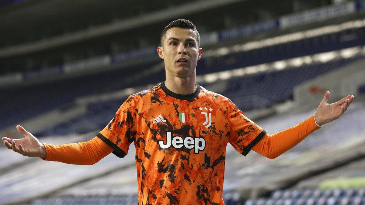 Cristiano Ronaldo dinilai egois di laga Porto vs Juventus. (Foto: AP/Luis Vieira)