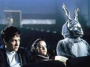 Sinopsis Film Donnie Darko: Melihat Sisi Penglihatan Penderita Skizofrenia