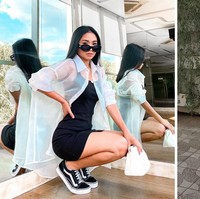 Sama-sama memakai kemeja oversized. Bedanya Ayya Renita yang berperan sebagai Kiki di sinetron Ikatan Cinta menggabungkan kemeja oversized dengan mini dress. Sementara Glenca Chysara sebagai Elsa memadankan kemeja oversized putihnya dengan kaus dan celana hitam.  Foto: Instagram