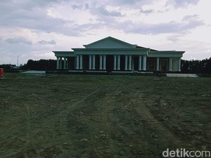 Melihat Grha Megawati Rp 90 M di Dekat Terminal Ir Soekarno Rp 60 M