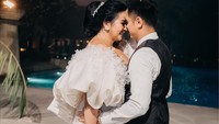 Jennifer Jill ditahan pihak berwajib setelah diketahui memiliki narkoba. Wanita yang akrab disapa Ipel ini harus mempertanggung jawabkan perbuatannya. Foto: instagram @ajunperwira