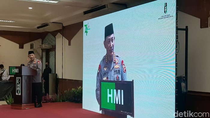 Kapolri saat menghadiri Dies Natalis HMI (Fathan/detikcom)