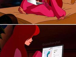 Ketika Karakter Disney Pakai Gadget Modern