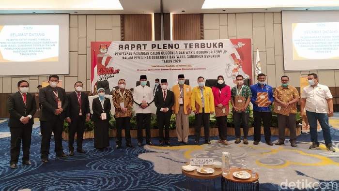 KPU Menggelar pleno penatapan pemenang Pilgub Bengkulu.