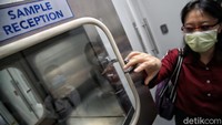 Kehadiran laboratorium COVID-19 di Kelapa Gading ini pun menambah jumlah lab virus Corona di kawasan Jakarta.