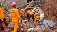 Dengan ditemukan lima korban terakhir, saat ini masih ada satu korban longsor Nganjuk masih dalam pencarian. Dan ada 18 korban meninggal dunia. Istimewa/Dok. Basarnas.