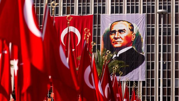 Perayaan 19 Mei 2019 Memoriam of Mustafa Kemal Ataturk, Youth and Sports Festival Izmir Konak Turkey. Republic Square.