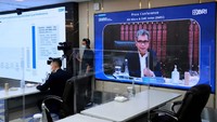 Direktur Utama BRI Sunarso menjelaskan Penurunan BMSI sejalan dengan penurunan PDB sebesar -0,42% dari kuartal III ke kuartal IV-2020. Penurunan ini disebabkan tiga faktor, yaitu: (1) Dampak pengetatan aktivitas sosial dan mobilitas masyarakat, (2) Faktor musiman, dan (3) Cuaca yang mengganggu produksi UMKM. Foto: dok. BRI