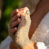 Inilah detail cincin dengan mata besar tersebut. Paris mengaku sangat terkesan dengan cincin mewah yang diberikan oleh Carter. Foto: dok. Instagram