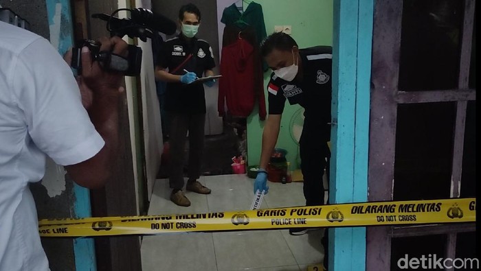 pembacokan pasutri