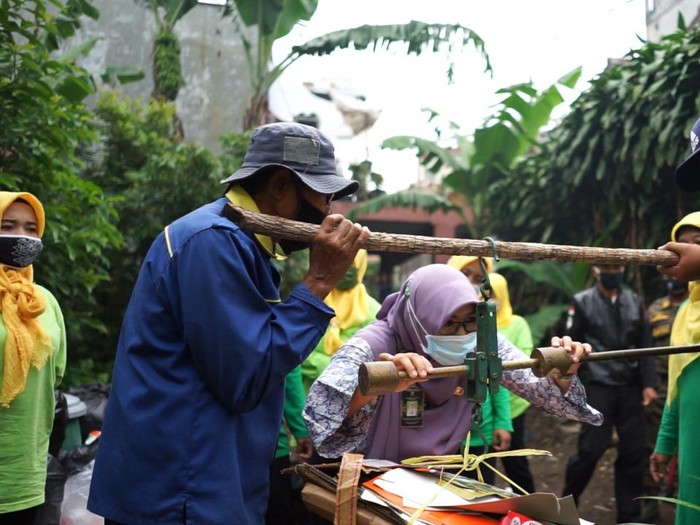 Pemprov Jabar menargetkan pemilahan sampah 90 persen tahun 2028