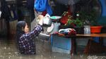 Penampakan Banjir yang Rendam Pasar Kambing Mampang