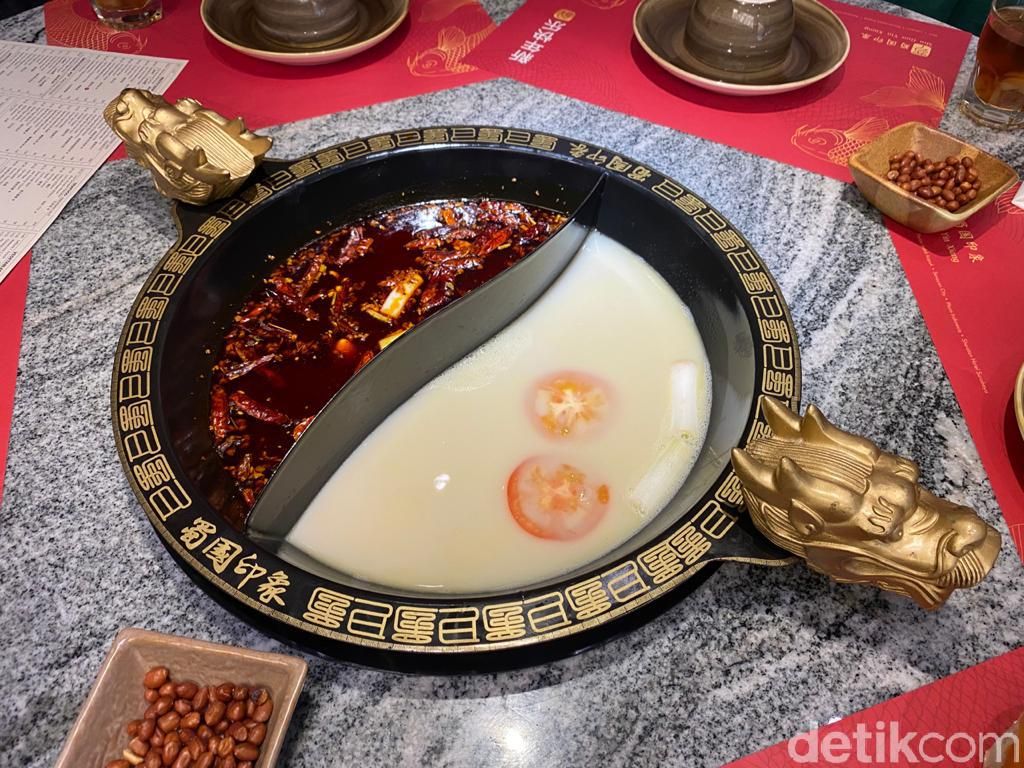 Restoran hot pot gaya Chengdu, Shu Guo Yin Xiang.