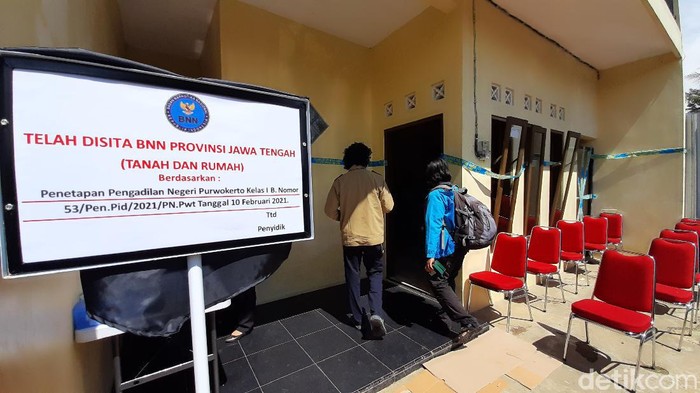 Rilis penyitaan aset bandar narkoba milik Budiman senilai Rp 606 juta di Banyumas, Kamis (18/2/221)