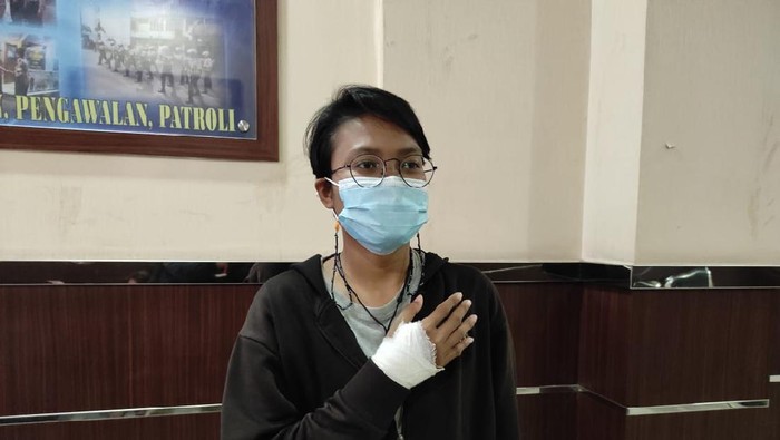 Sosok remaja Syifa yang gagalkan aksi jambret di tebet.