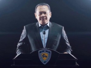 Setahun Mengelola Krisis, Membangun Optimisme