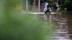 Foto Populer Pekan Ini: Gempa Hantam Jepang-Banjir Jakarta