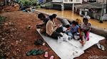 Begini Kondisi Pengungsi Banjir di Cipinang Melayu