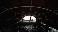 Plh Ketua BPBD DKI Jakarta Sabdo Kurnianto mengatakan, langkah-langkah penanggulangan banjir Cipinang Melayu juga sedang berjalan.