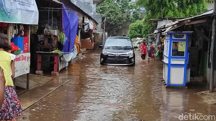 Cerita Warga Kemang Utara IX Jaksel Dua Hari Dilanda Banjir (Foto: Azhar/detikcom)
