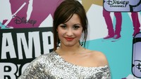Pada usia remaja yakni 15 tahun, ia pun kembali tampil dalam sebuah film Camp Rock. Getty Images/Gareth Cattermole