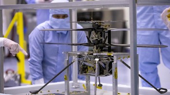 Uji coba dilakukan di simulator antariksa yang disesuaikan dengan kondisi Mars. Jika ada satu saja kegagalan, eksperimen ini tidak akan mendapatkan lampu hijau yang untungnya tidak terjadi. Foto: NASA