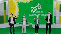 Peluncuran SPRITE Clear Bottle dihadiri oleh perwakilan dari Kementerian Lingkungan Hidup dan Kehutanan Republik Indonesia, Coca-Cola Indonesia, Waste4Change serta youth influencer.