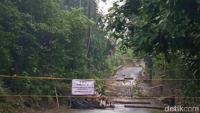 Longsoran tebing di Cilawu Garut semakin meluas