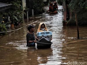 Hujan Semalaman Sampai Banjir, Waspadai Penyakit Ini