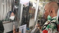 Ia berharap, semoga pelaksanaan GeNose ini bisa dilakukan di stasiun lainnya. Hal itu dilakukan, dalam rangka mencegah penyebaran COVID-19.