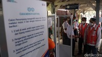Budi juga mengatakan, tak hanya di stasiun, GeNose C-19 juga bisa dilakukan di perkantoran. Pihaknya juga sudah menerapkan itu di kantor Kementerian Perhubungan.
