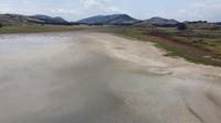 Laguna Suesca adalah cadangan air alami yang terletak di Altiplano Cundiboyacense, yang berjarak 60 kilometer dari ibu kota Bogota.  