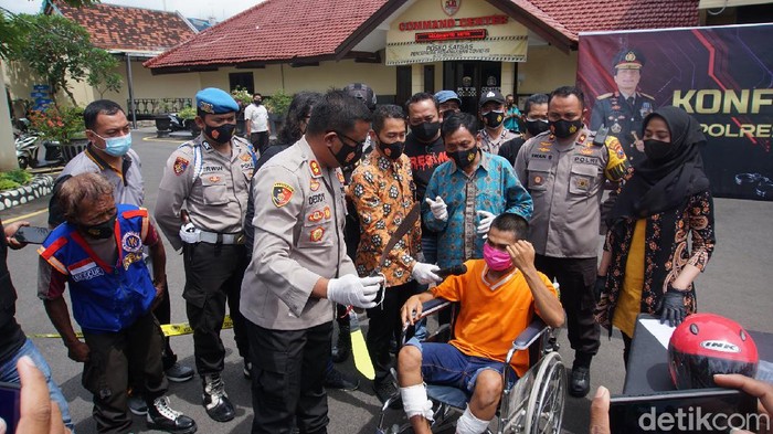 pembunuhan di mojokerto