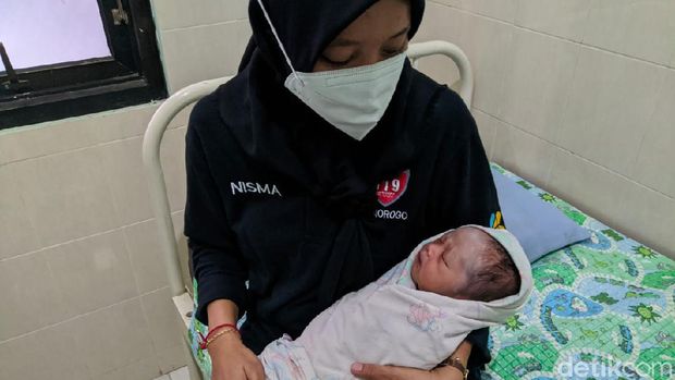 penemuan bayi di ponorogo