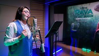 Lagu tersebut merupakan versi bahasa Indonesia dari Lead the Way yang dinyanyikan oleh Jhene Aiko.  Foto: dok. Disney Indonesia/ Raya & the Last Dragon/ Via Vallen