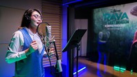 Ketika ditawari terlibat dalam proyek lagu tersebut, Via Vallen mengatakan langsung bersemangat. Dia pun sudah penasaran dengan filmnya. Foto: dok. Disney Indonesia/ Raya & the Last Dragon/ Via Vallen