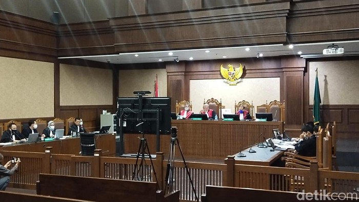 Sidang lanjutan eks Sekretaris MA Nurhadi agenda pemeriksaan saksi (Zunita/detikcom).