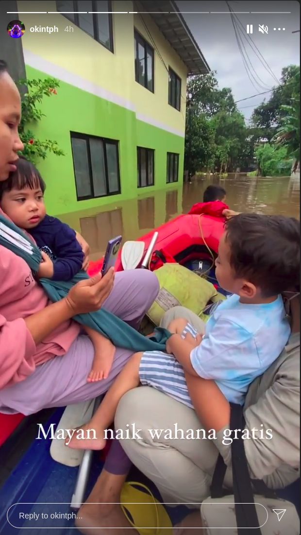 Kediaman Rachel Vennya kebanjiran