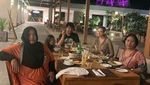 Bobot Tubuh Bertambah, Ini Momen Catherine Wilson saat Kulineran