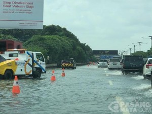 Korban Banjir di Tol Bisa Minta Ganti Rugi, tapi Mengadu Kemana?