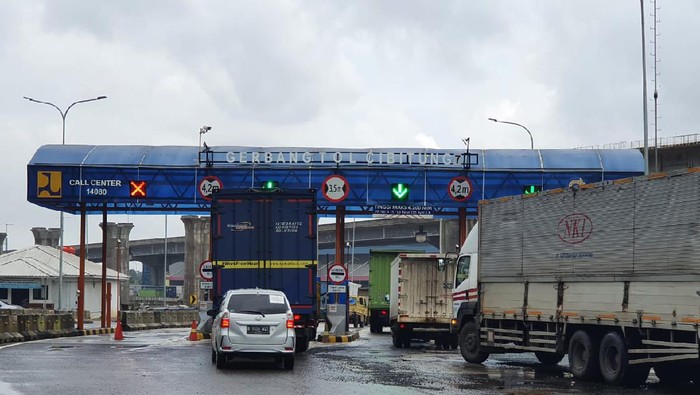 GT Cibitung 7 Jalan Tol Jakarta-Cikampek