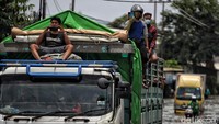 Selain BMKG, peringatan dini hujan yang berpotensi banjir juga disampaikan Lapan dan BPBD DKI Jakarta.