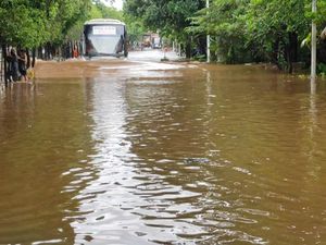 Ini Lokasi-lokasi di Jakarta dan Sekitarnya yang Masih Banjir hingga Sore