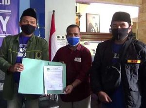 Barikade Gus Dur Malang Keberatan Elite PD Singgung Makam Gus Dur Dibiayai Negara