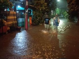 Hujan Deras, Perumahan Puri Kartika Ciledug Tergenang