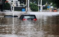 Jangan Sampai Ketipu, Ini Ciri-ciri Mobil Bekas Banjir